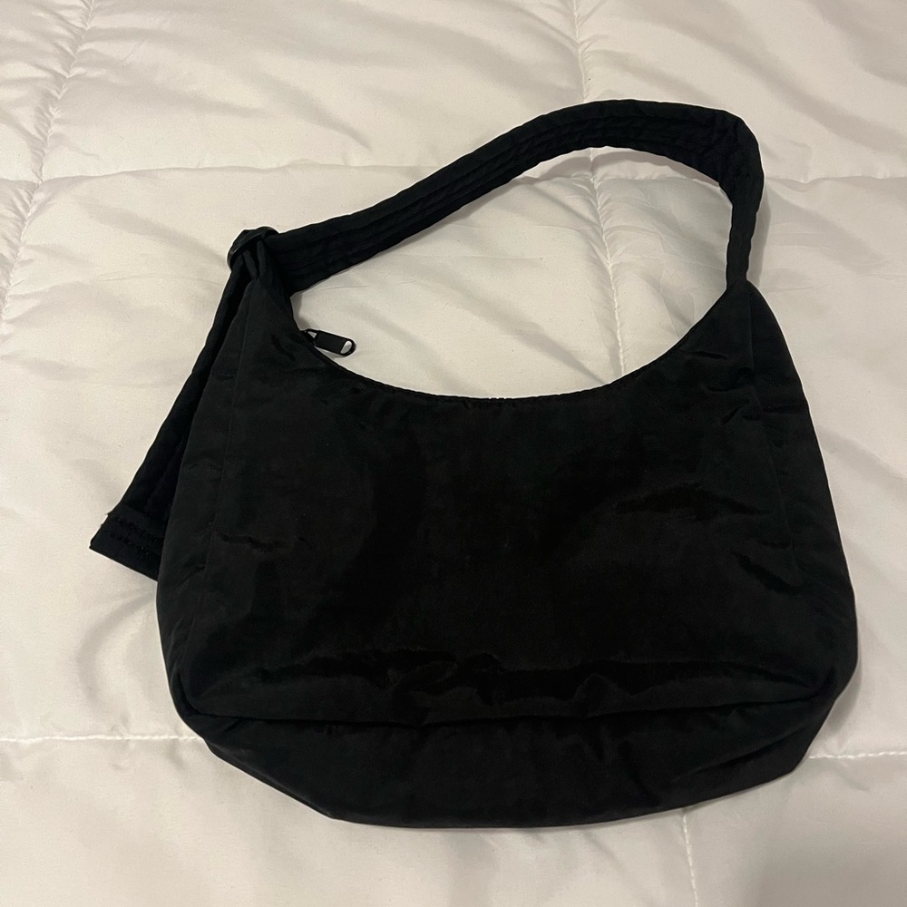 Baggu Shoulder Bag in Black